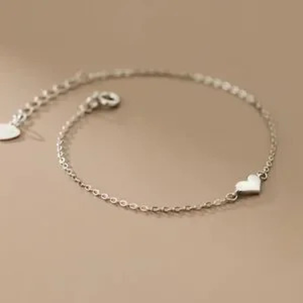 Chic 925 Sterling Silver Heart Bracelet